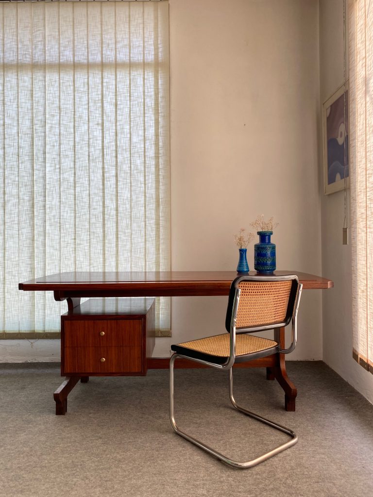 Scrivania vintage anni '60