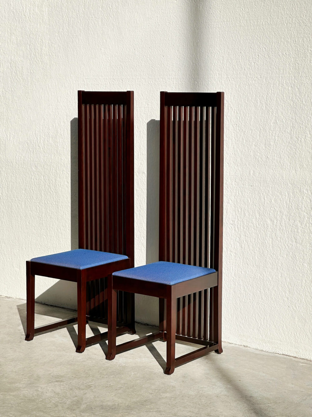 Coppia di sedie "Robie 1", F.L. Wright per Cassina, 90s - immagine 5
