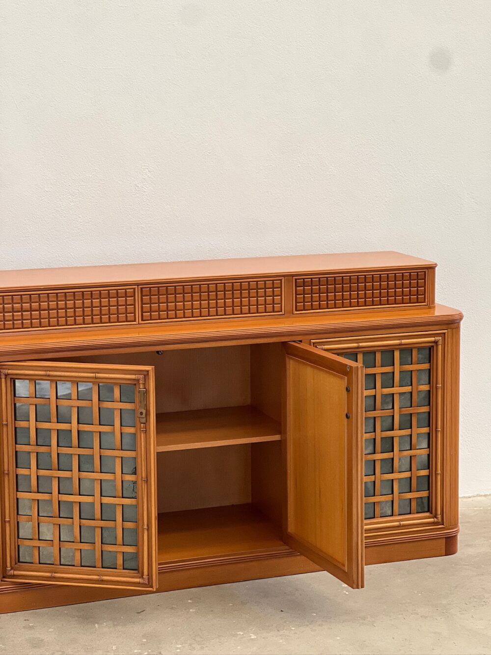 Credenza neocoloniale, Giorgietti, fine anni '70 - immagine 2